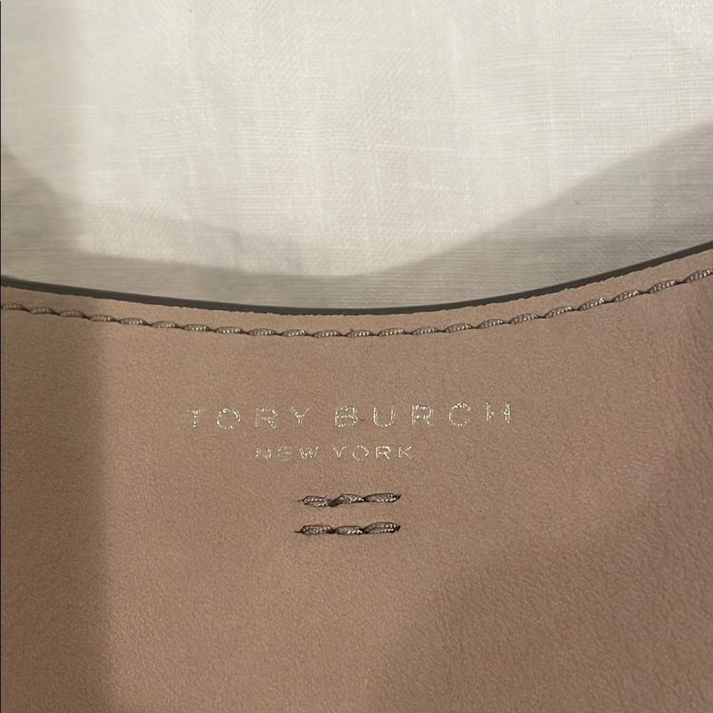 Tory Burch Fringe Crossbody Bag OFFERS WELCOME 💕 - Picture 2 of 6